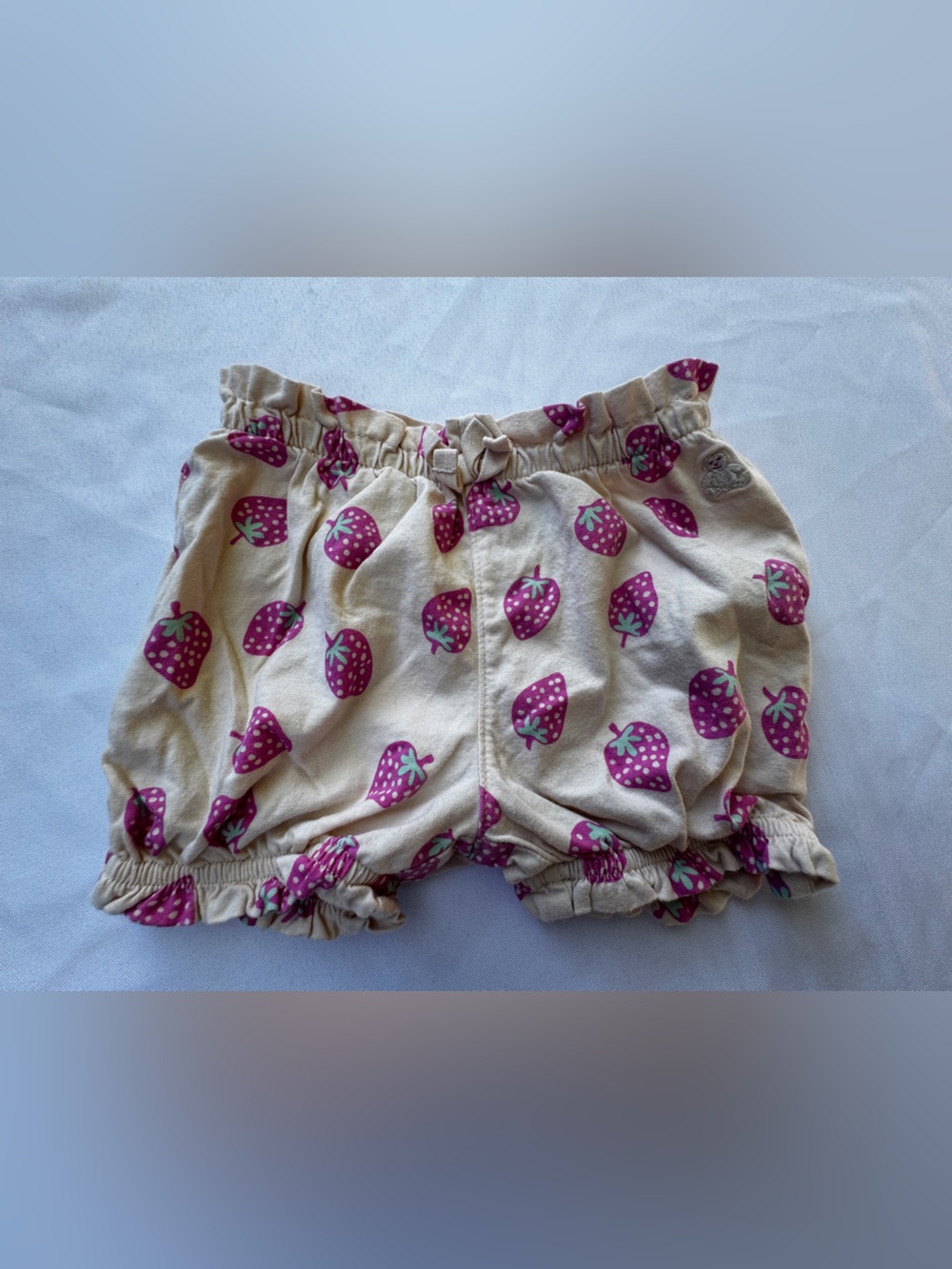 Baby Gap Girls Strawberry Print Ruffle Hem Shorts - Pink on Cream 6-12 months
